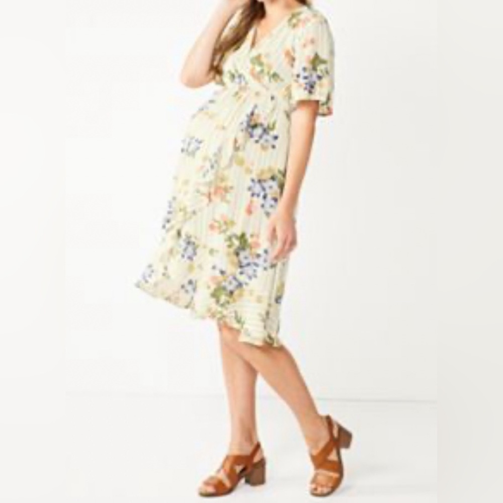 Sonoma, Sz Med, Cream, Stripped Floral Maternity Flutter Sleeve Wrap Dress